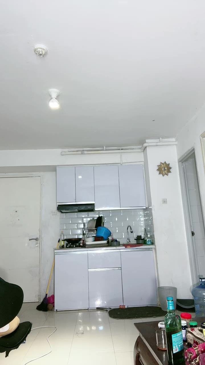 POV Kamu Ditemenin Ngocok Tante MRC Kavita ID 70129773 Mango