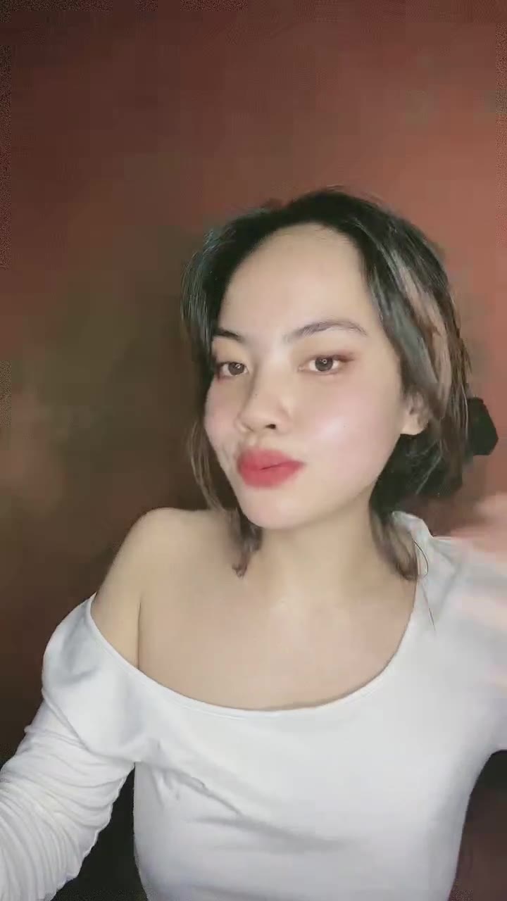 Penasaran Susu Mungilnya Kak Sylvia ID 20396855 Mango